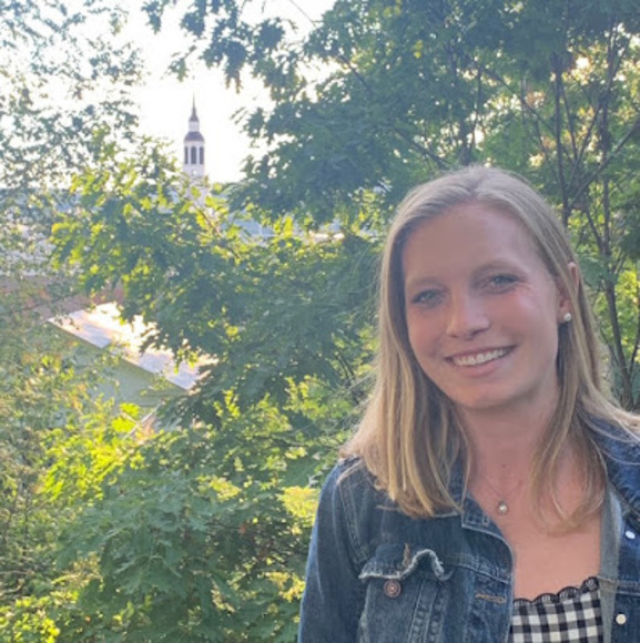 Meet your Posher, Lauren - Picture 1 of 1